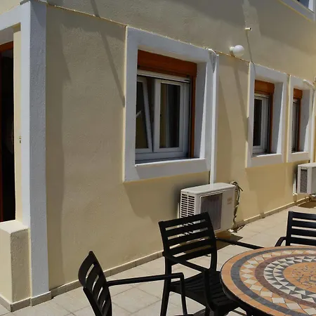 Anemomilos Appart hôtel 2*