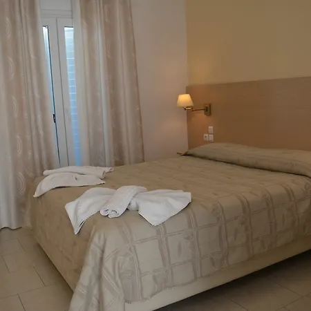 Apart-hotel Anemomilos 2*