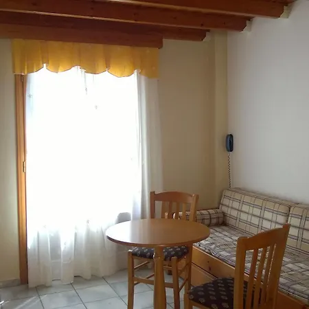 Anemomilos Lejlighedshotel