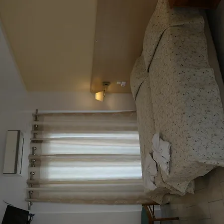 Anemomilos Lejlighedshotel 2*